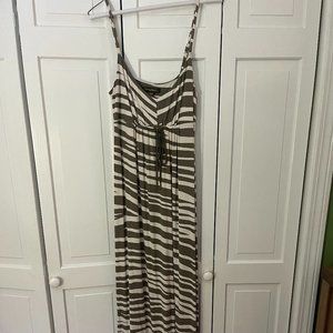 Tommy Bahama Dress Maxi Women’s Dress Animal print Olive White